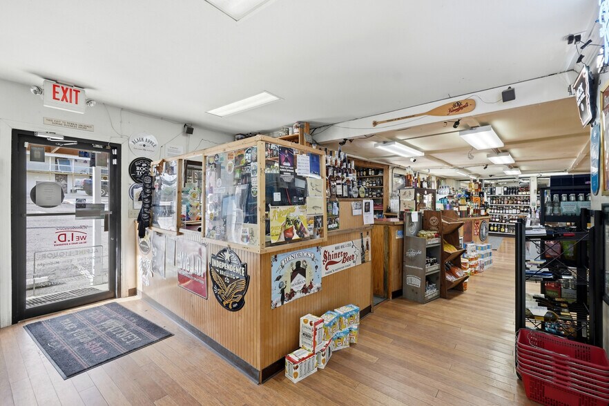 More Photos Of , Eureka Springs Unknown For Sale