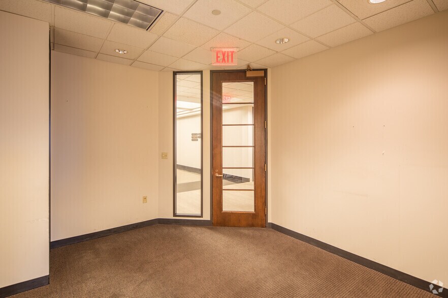 Photo of 20th Floor Ste 2050-2055