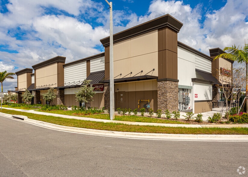 More Photos Of 1700 NW 117th Plz, Miami General Retail For Lease