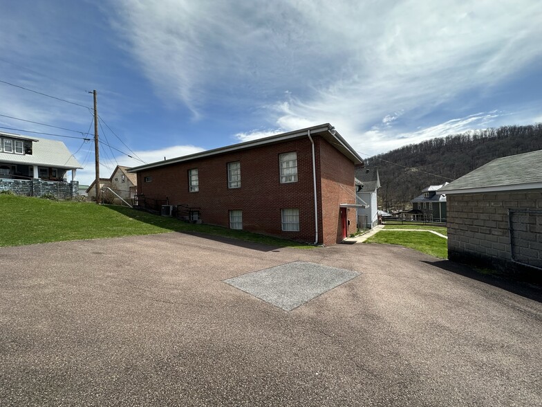 More Photos Of 12619 New Row Rd NW, Mount Savage Specialty For Sale