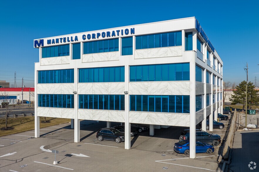 More Photos Of 1 Greensboro Dr, Toronto Office For Lease