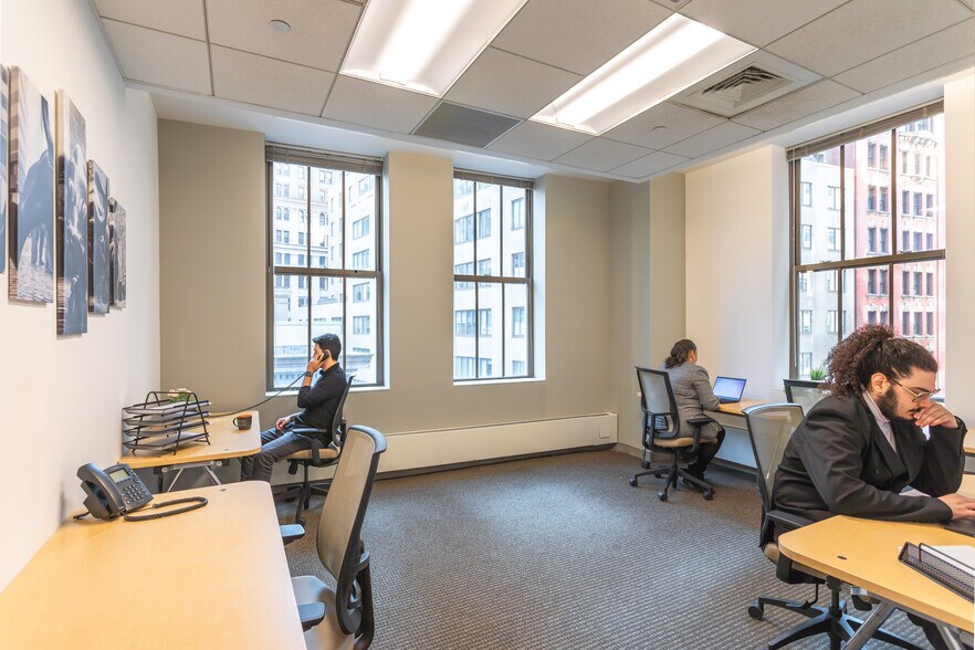 More Photos Of 48 Wall St, New York Coworking Space