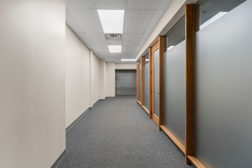 More Photos Of 1 W Market St, Corning Office Residential For Lease