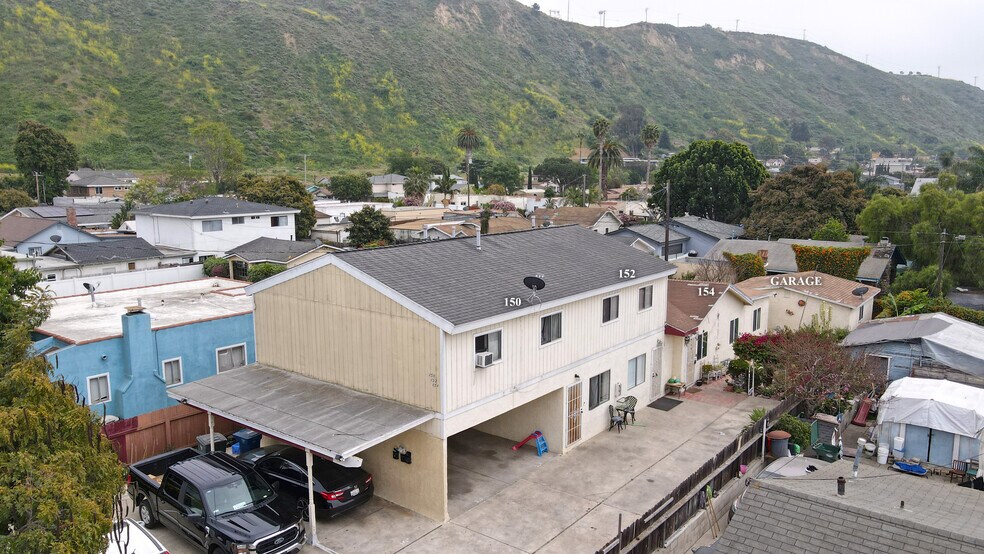 Primary Photo Of 154 El Medio St, Ventura Apartments For Sale