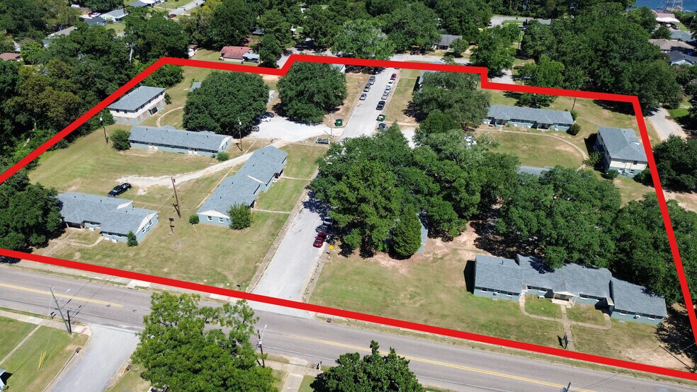 More Photos Of 2400 4th Ave, Phenix City Apartments For Sale