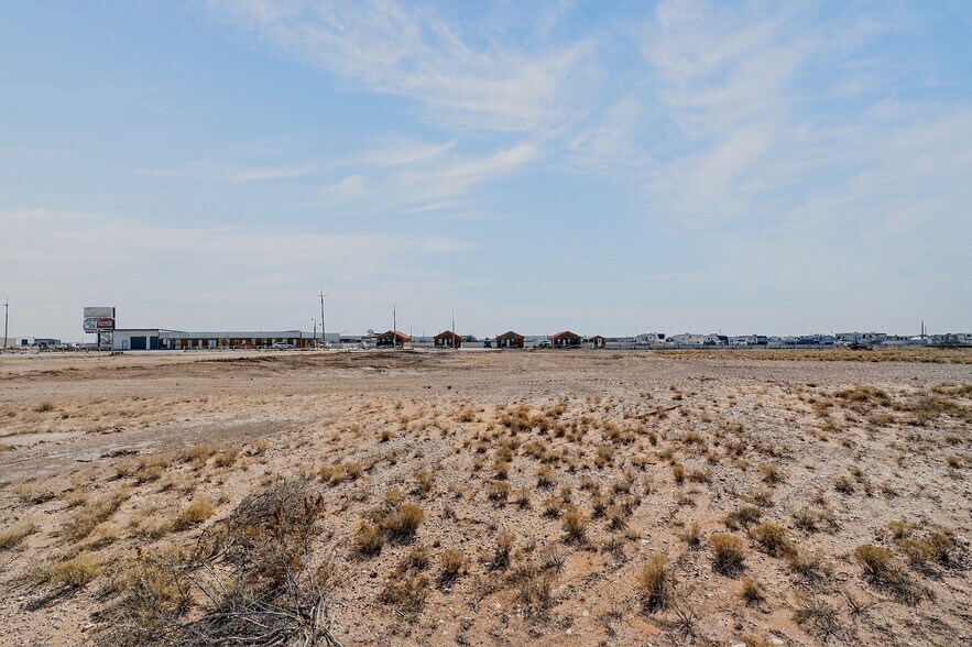 More Photos Of Hwy 385 & FM 1788 (SW Quadrant), Seminole Industrial For Sale