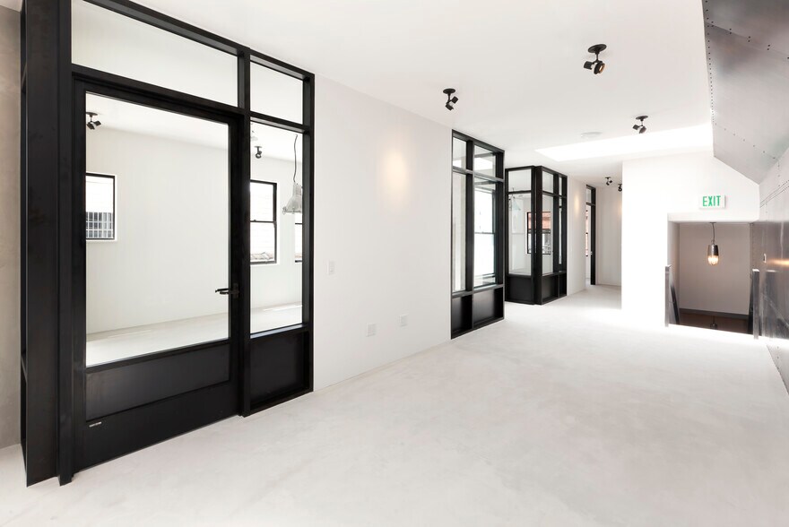 More Photos Of 108-110 S Park St, San Francisco Storefront Retail Residential For Lease