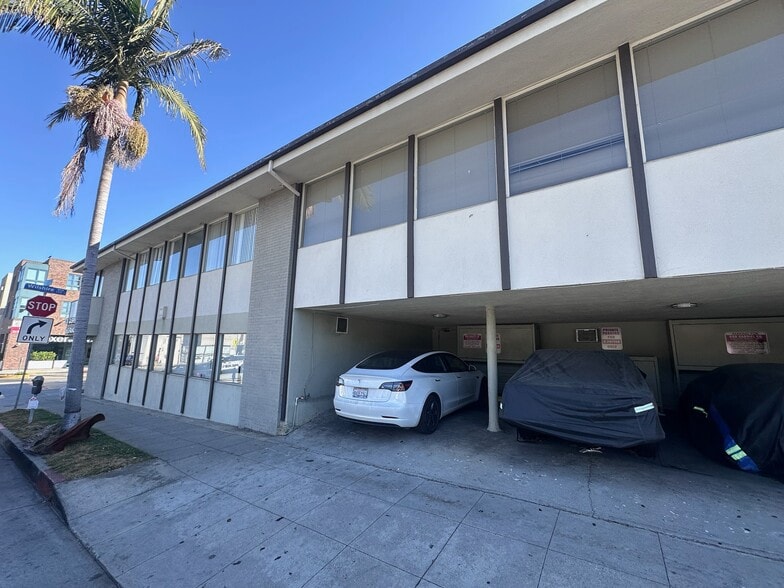 More Photos Of 2325 Wilshire Blvd, Santa Monica Office For Sale