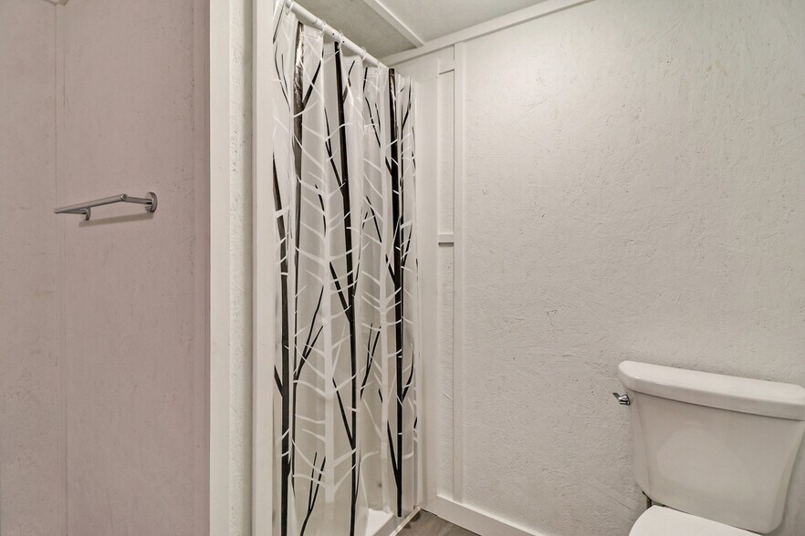 More Photos Of 148 Porter Ln, Spring City Specialty For Sale