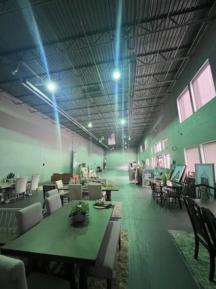 More Photos Of 1190 Eastchester Dr, High Point General Retail For Lease