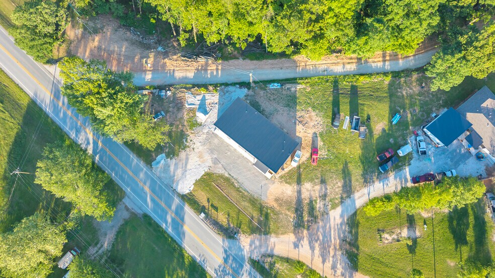 More Photos Of 15427 W Highway 12, Gentry Flex For Sale