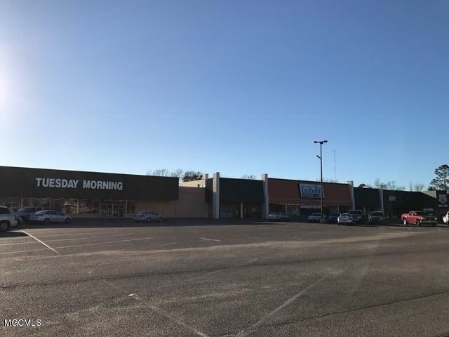 More Photos Of 19099 Pineville Rd, Long Beach Unknown For Lease