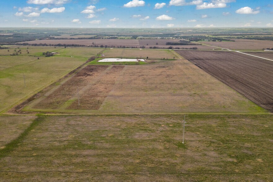 More Photos Of 2848 TX-81, Itasca Land For Sale