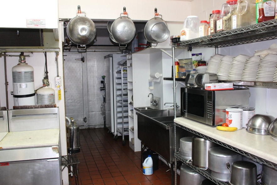 More Photos Of 10625 Ridgeland Ave, Chicago Ridge Lodge Meeting Hall For Sale