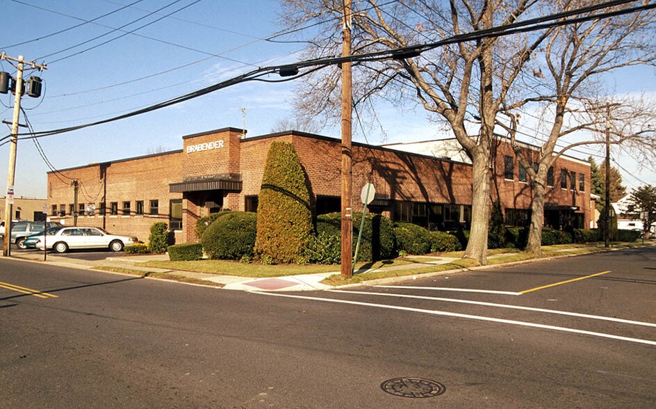 Primary Photo Of 50 E Wesley St, South Hackensack Manufacturing For Sale
