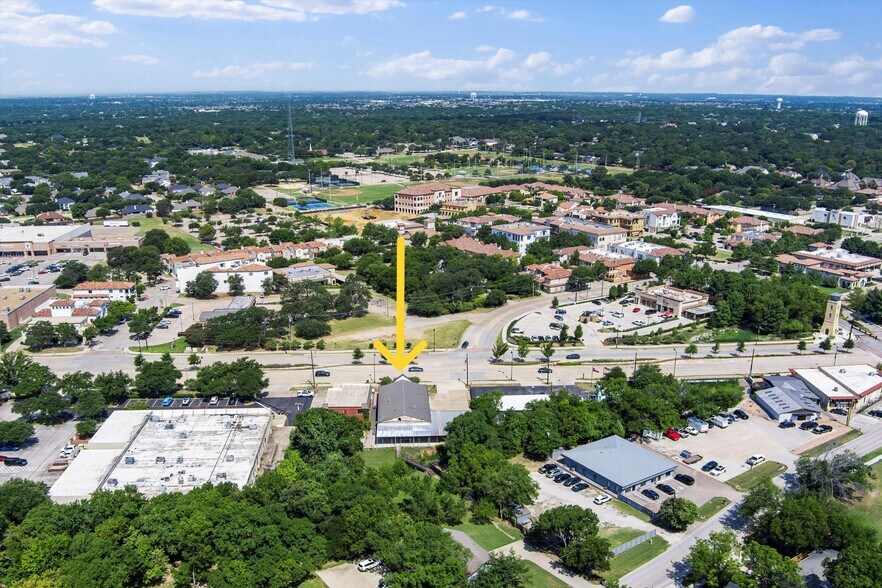 More Photos Of 5017 Colleyville Blvd, Colleyville Office For Sale