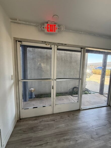 More Photos Of 1304 Santa Anita Ave, South El Monte Office For Lease