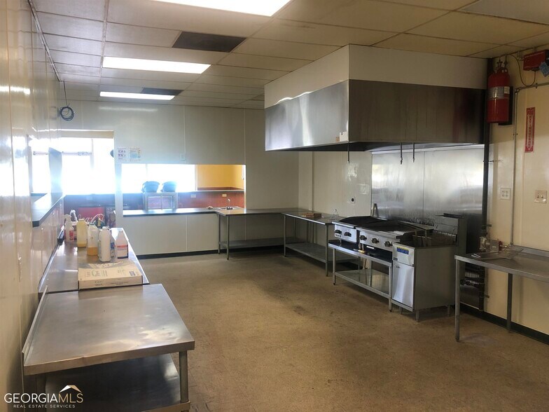 More Photos Of 6483 Cleveland Hwy, Clermont General Retail For Sale