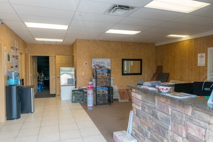 More Photos Of 8221-8239 Blaikie Ct, Sarasota Warehouse For Sale
