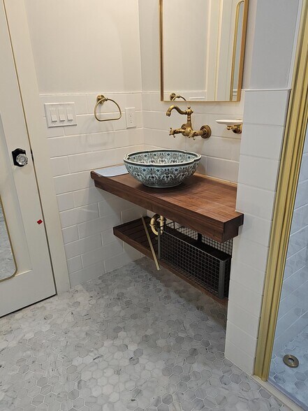 More Photos Of ,  Unknown For Sale