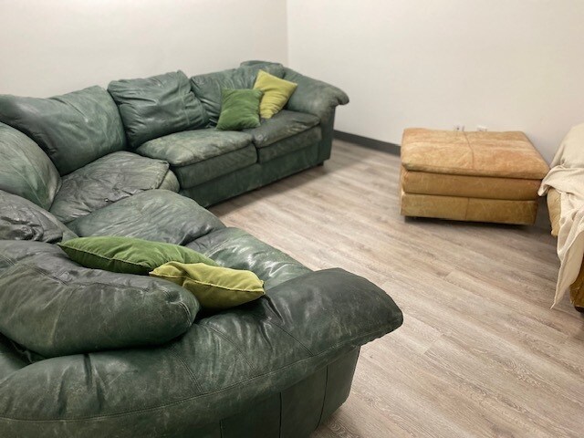 More Photos Of 13555 Automobile Blvd, Clearwater Medical For Lease