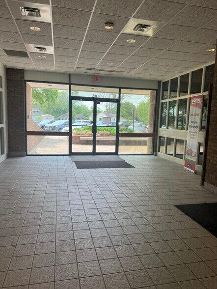 More Photos Of , Holland Office For Sale