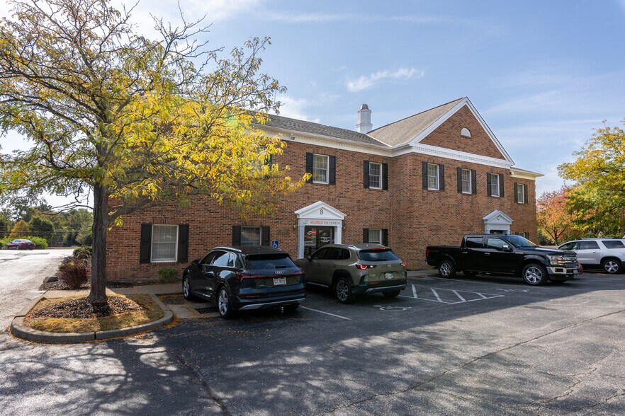More Photos Of 1060 Nimitzview Dr, Cincinnati Office For Lease