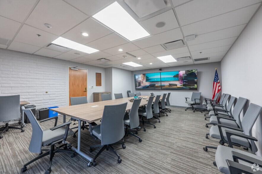 More Photos Of 4220 S Maryland Pky, Las Vegas Unknown For Lease