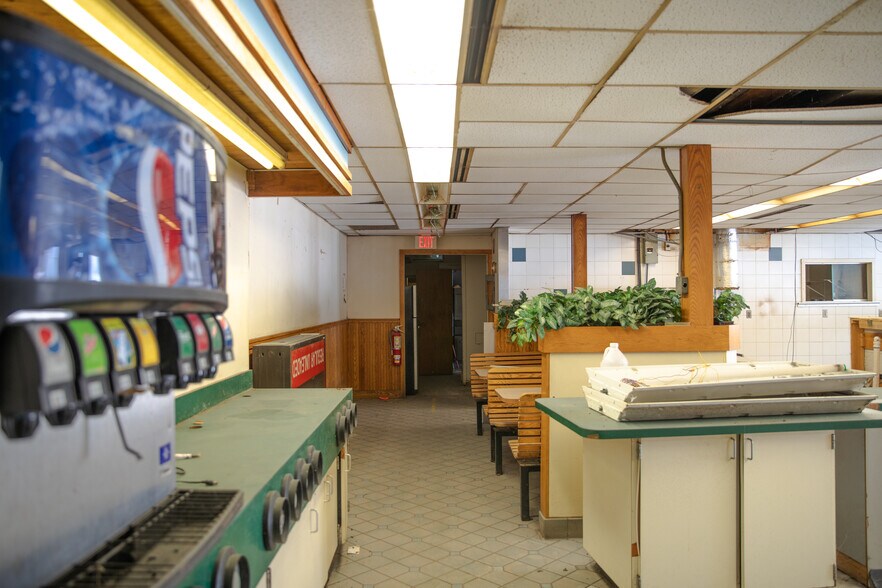 More Photos Of 8446 Mill Pond way, Blossvale Office For Sale