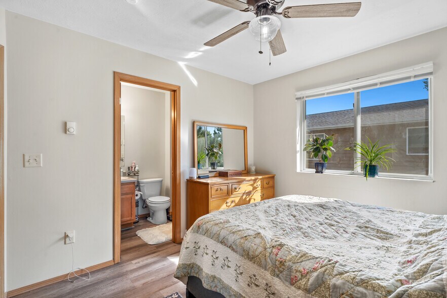 More Photos Of 1026 Cornell St, Vermillion Apartments For Sale