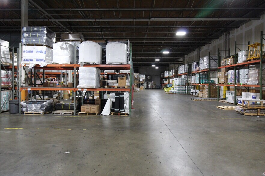 More Photos Of 191-195 Polk Ave, Nashville Distribution For Sale