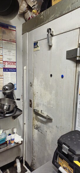 More Photos Of 6716 Church St, Douglasville Restaurant For Sale