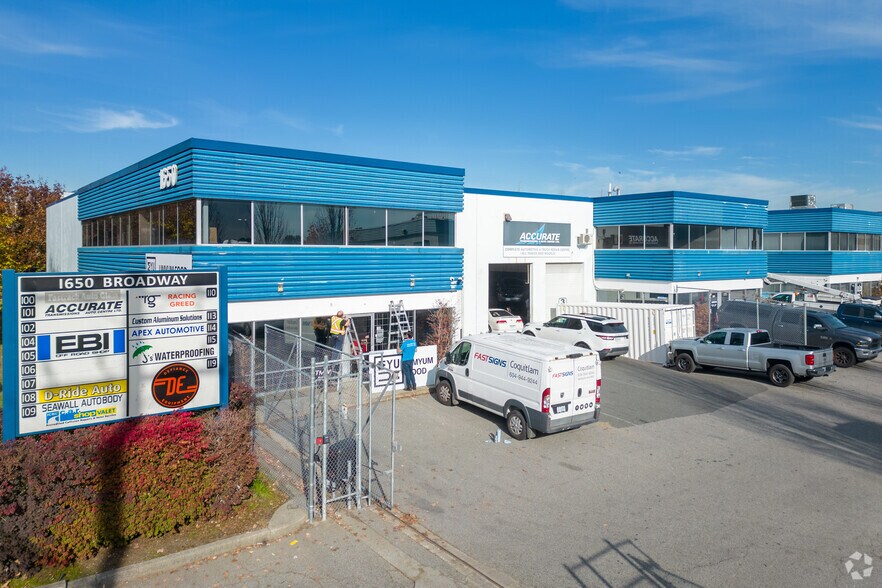 More Photos Of 1650 Broadway St, Port Coquitlam Warehouse For Lease