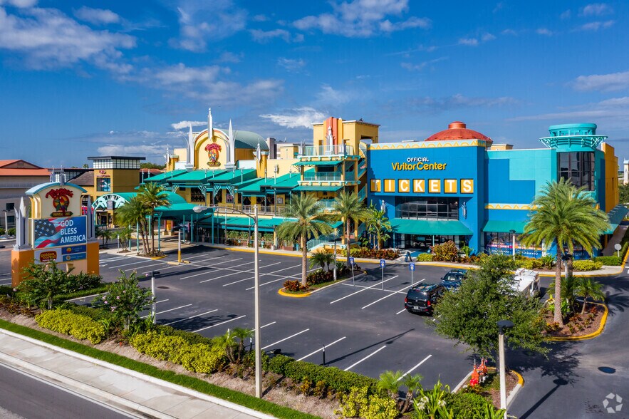 More Photos Of 8102 International Dr, Orlando Freestanding For Sale