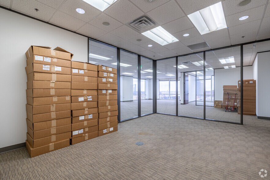 Photo of 11st Floor Ste 1135