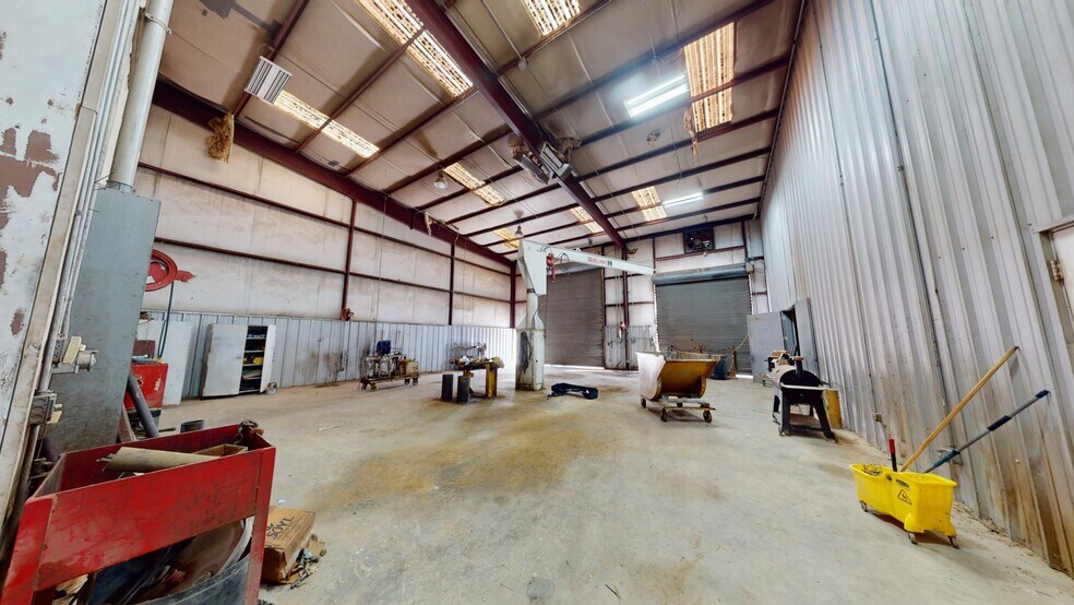 More Photos Of 11708 GA Highway 24 W, Sandersville Warehouse For Sale
