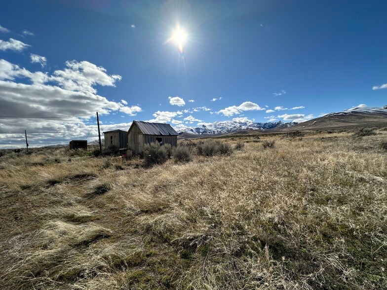 More Photos Of 5975 US Highway 95, Winnemucca Trailer Camper Park For Sale