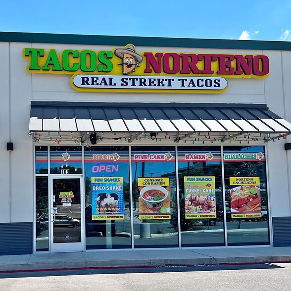 Primary Photo Of 8622 Huebner Rd, San Antonio Storefront For Lease