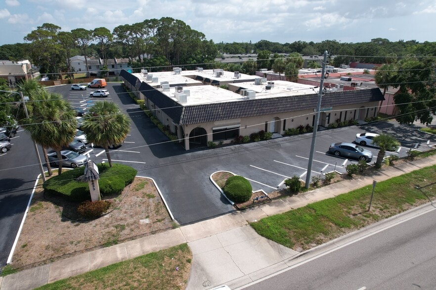 Primary Photo Of 6499 38th Ave N, Saint Petersburg Unknown For Lease