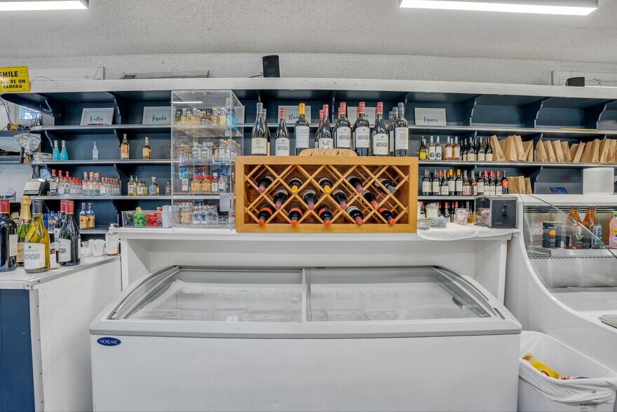 More Photos Of 45 Visitacion Ave, Brisbane Freestanding For Sale