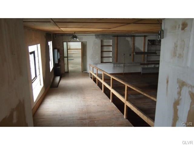 More Photos Of 324-326 Washington St, Walnutport Office For Sale