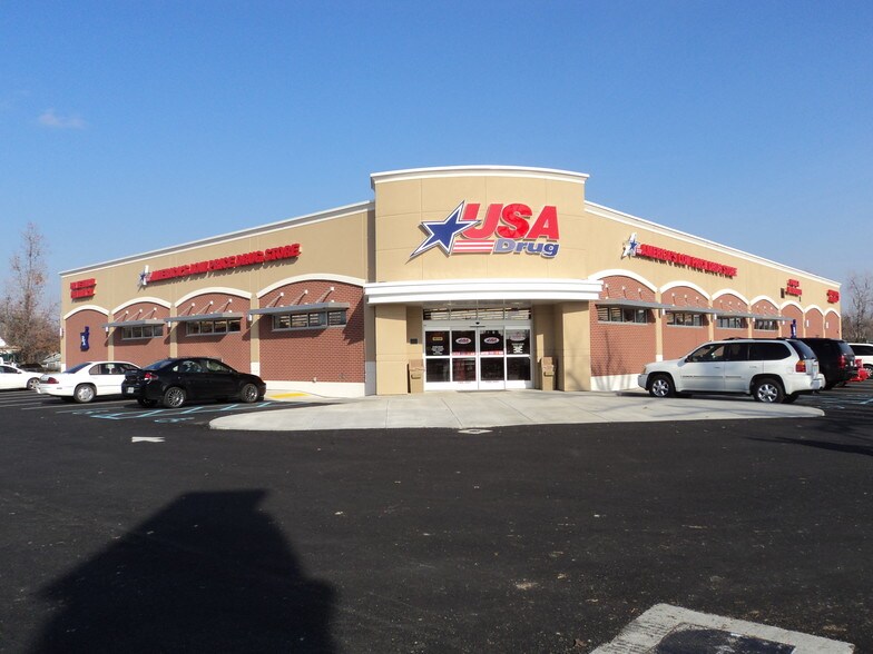 More Photos Of 310 W Main St, Malden General Retail For Lease