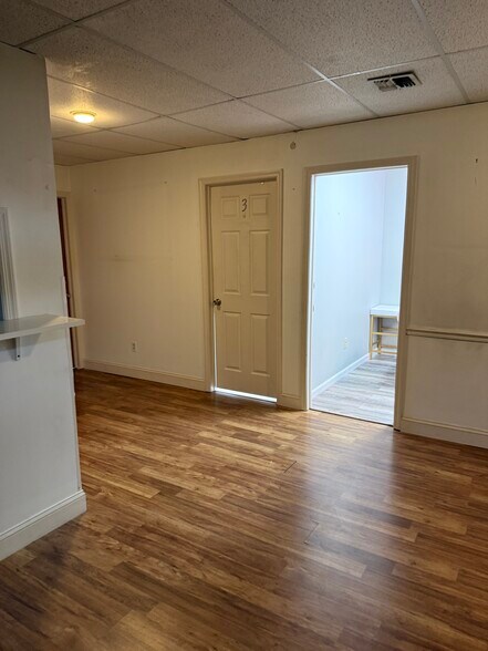 More Photos Of 54 S Liberty Dr, Stony Point Office For Sale