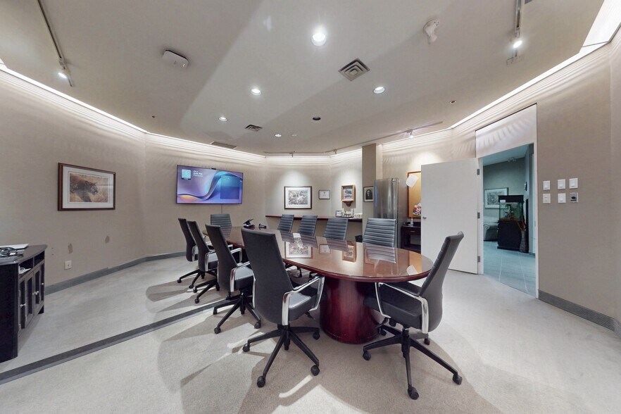 More Photos Of 45 Mcintosh Dr, Markham Office For Sale