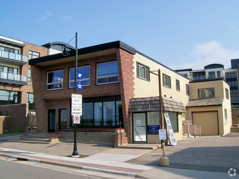 More Photos Of 4030-4032 Shoreline Dr, Spring Park Storefront Retail Office For Lease