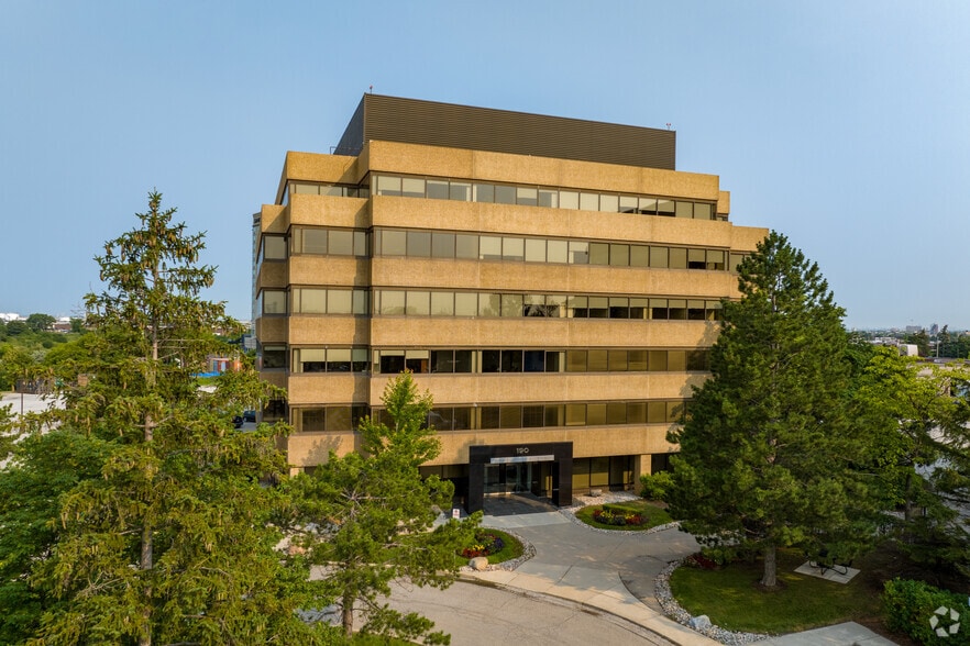 More Photos Of 170 Attwell Dr, Toronto Unknown For Lease