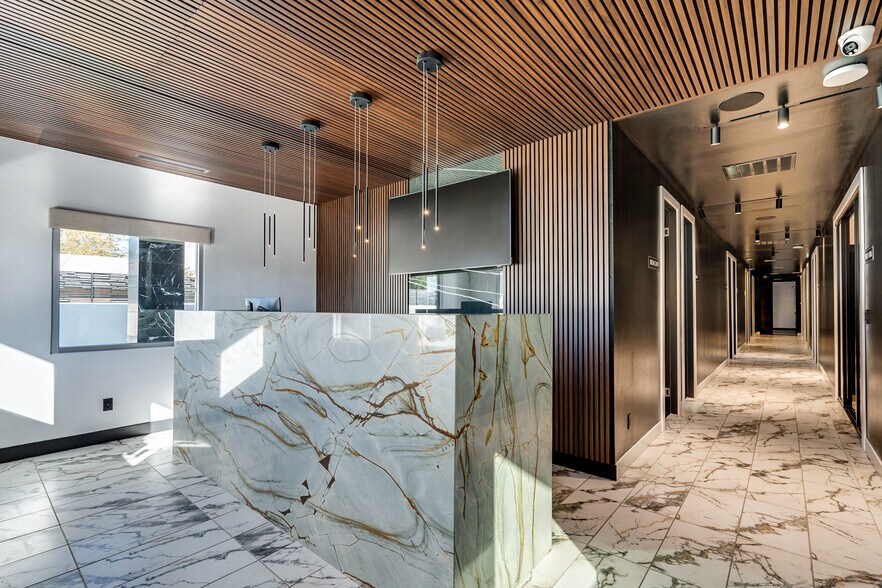 Primary Photo Of 1140 N Rosemont Blvd, Tucson Research And Development For Sale