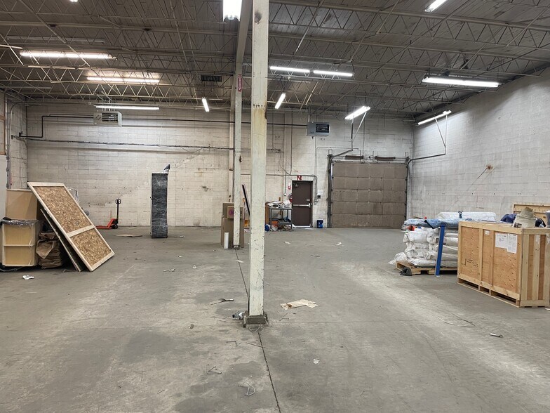 More Photos Of 126 S Sheridan St, Spokane Warehouse For Lease