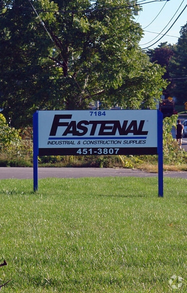 More Photos Of 7196 Morgan Rd, Bayberry Flex For Lease