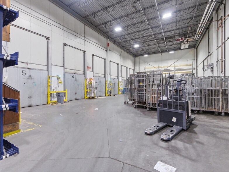 More Photos Of 563 Sandhill Ln, Grand Junction Distribution For Lease